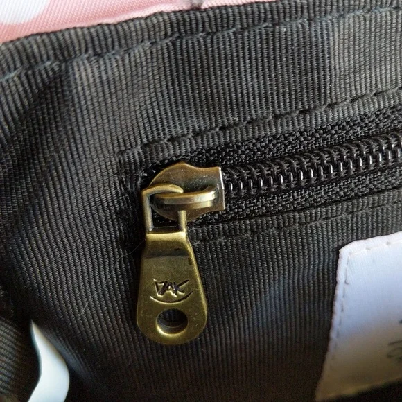 IZAK Pink Zazie Dots Flap Crossbody Bag, Coin Purse and Key Chain - Picture 10 of 15